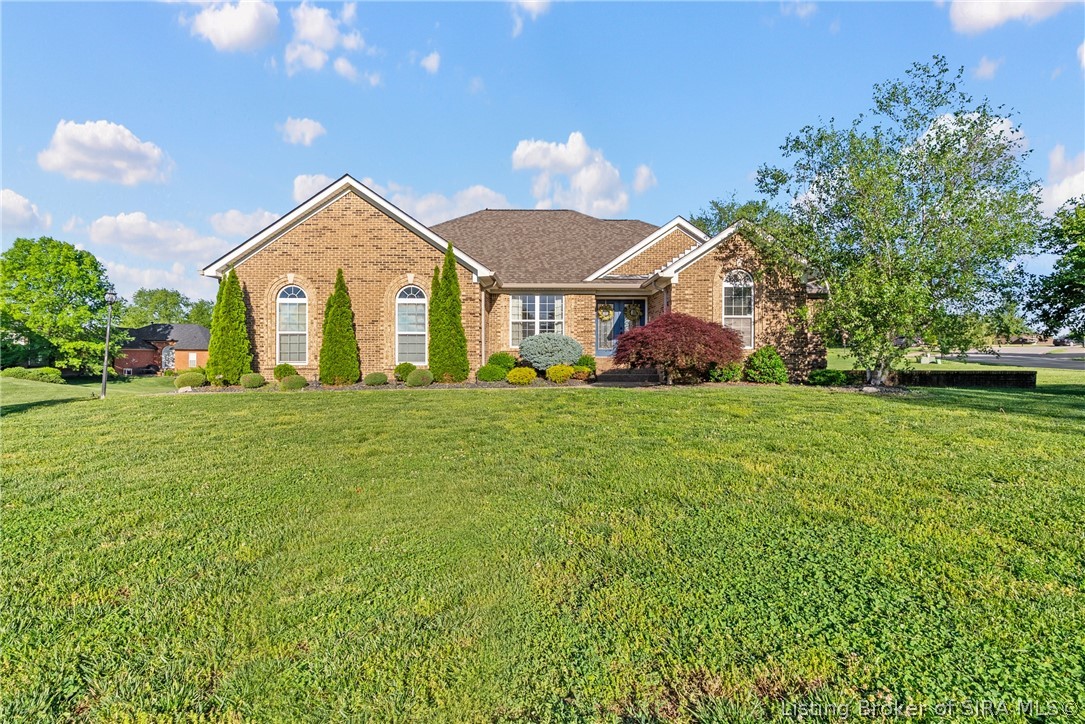 3101 Ambercrest Loop Jeffersonville, IN 47130 - Photo 2 of 86