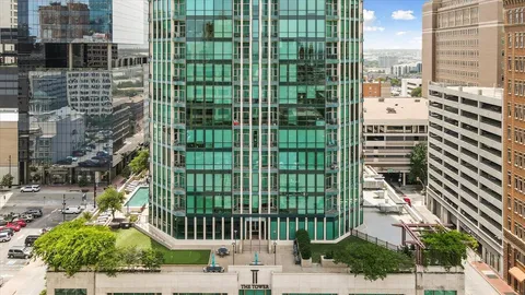 $519,000 | 500 Throckmorton Street, Unit 2301, Fort Worth, TX 76102