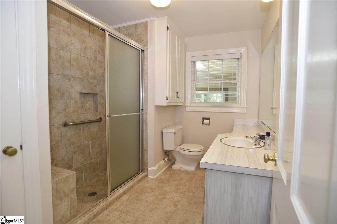 15 Dawson Road Greenville, SC 29609 - Photo 25 of 35