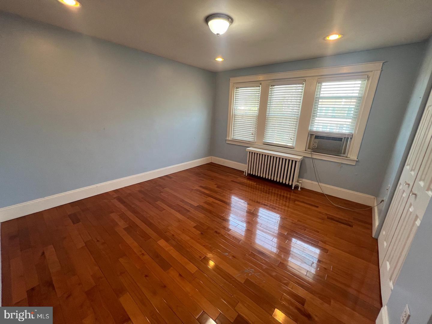3204 Fanshawe Street Philadelphia, PA 19149 - Photo 10 of 18