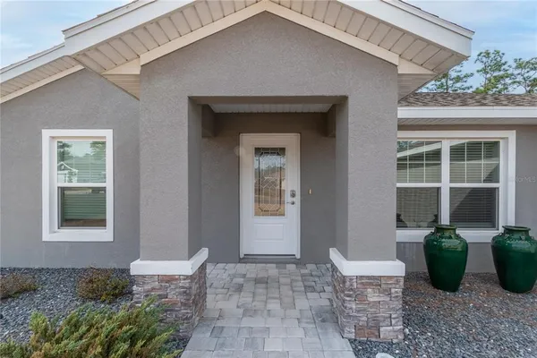 $2,400 | 7052 Southwest 179th Ave Road, Dunnellon, FL 34432