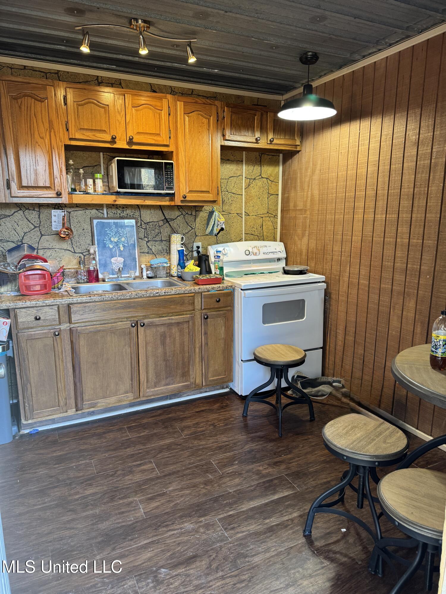 5015 Highway 15 Laurel, MS 39443 - Photo 42 of 60 House #4