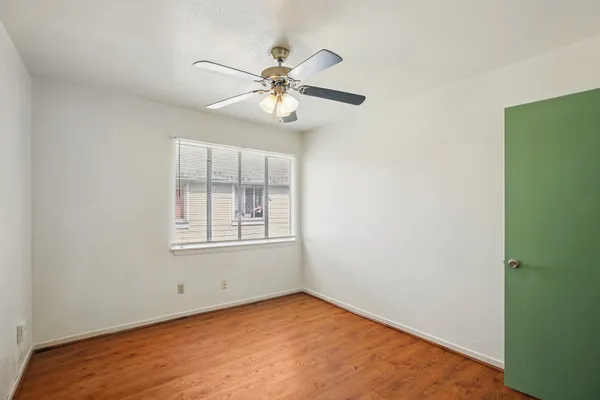 $1,500 | 8379 La Roche Lane, Houston, TX 77036