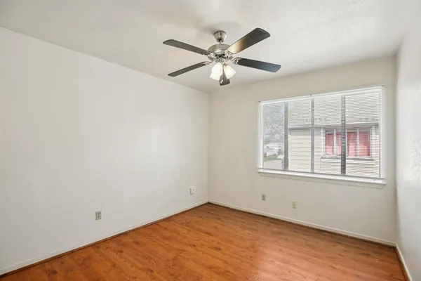 $1,500 | 8379 La Roche Lane, Houston, TX 77036