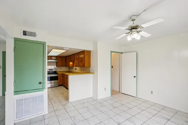 $1,500 | 8379 La Roche Lane, Houston, TX 77036