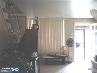 1316 Farrington Road Philadelphia, PA 19151 - Photo 3 of 12 Gallery Image 3