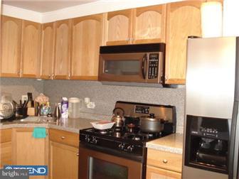 1316 Farrington Road Philadelphia, PA 19151 - Photo 6 of 12 Kitchen