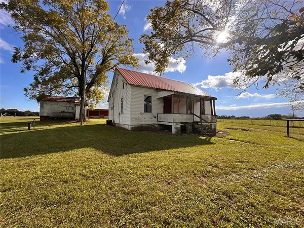 $120,000 | 88 County Road 716, Belle, MO 65013