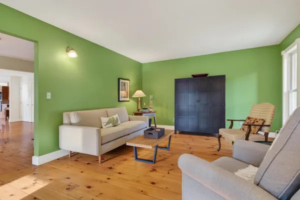 $895,000 | 316 Elm Hill Drive, Clarendon, VT 05759