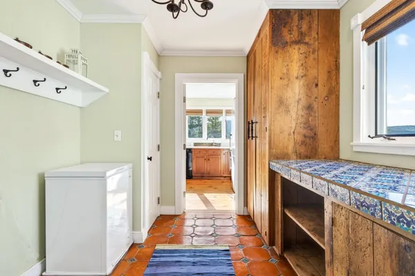 $895,000 | 316 Elm Hill Drive, Clarendon, VT 05759