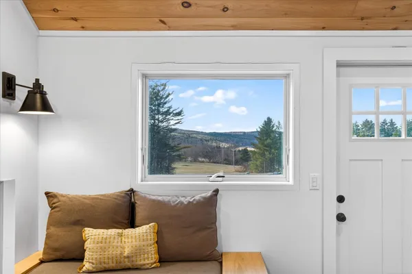 $895,000 | 316 Elm Hill Drive, Clarendon, VT 05759