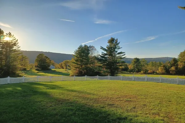 $895,000 | 316 Elm Hill Drive, Clarendon, VT 05759