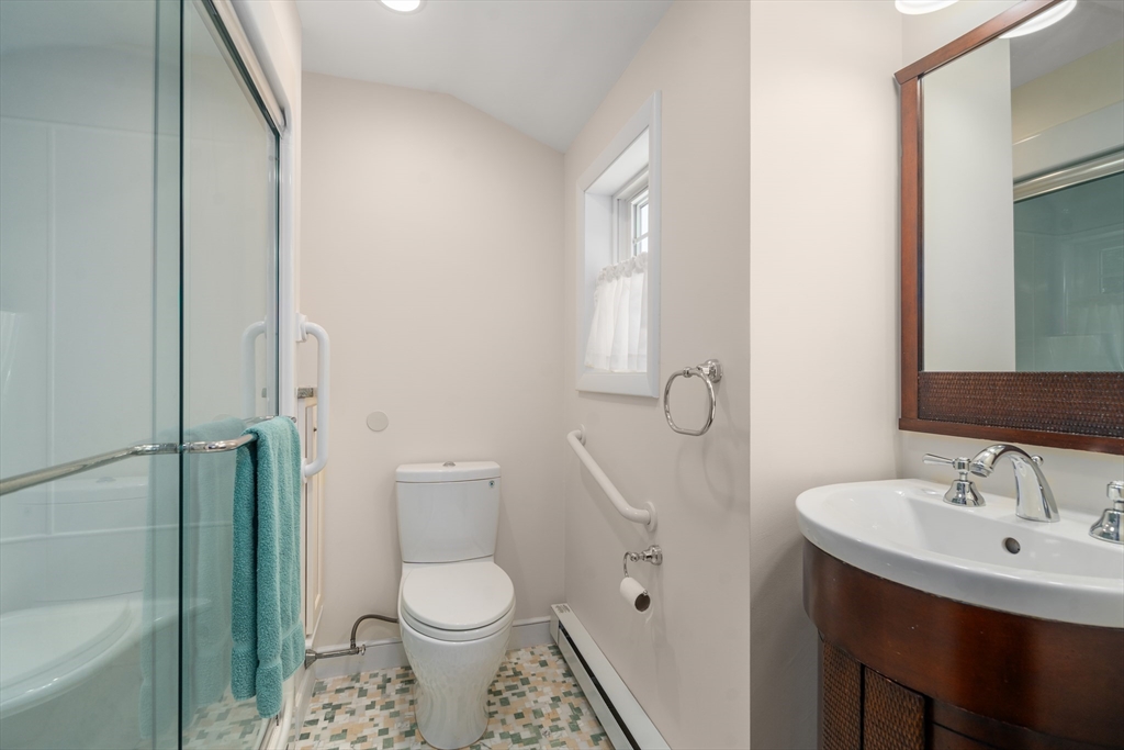 74 Oregon Road Ashland, MA 01721 - Photo 25 of 37