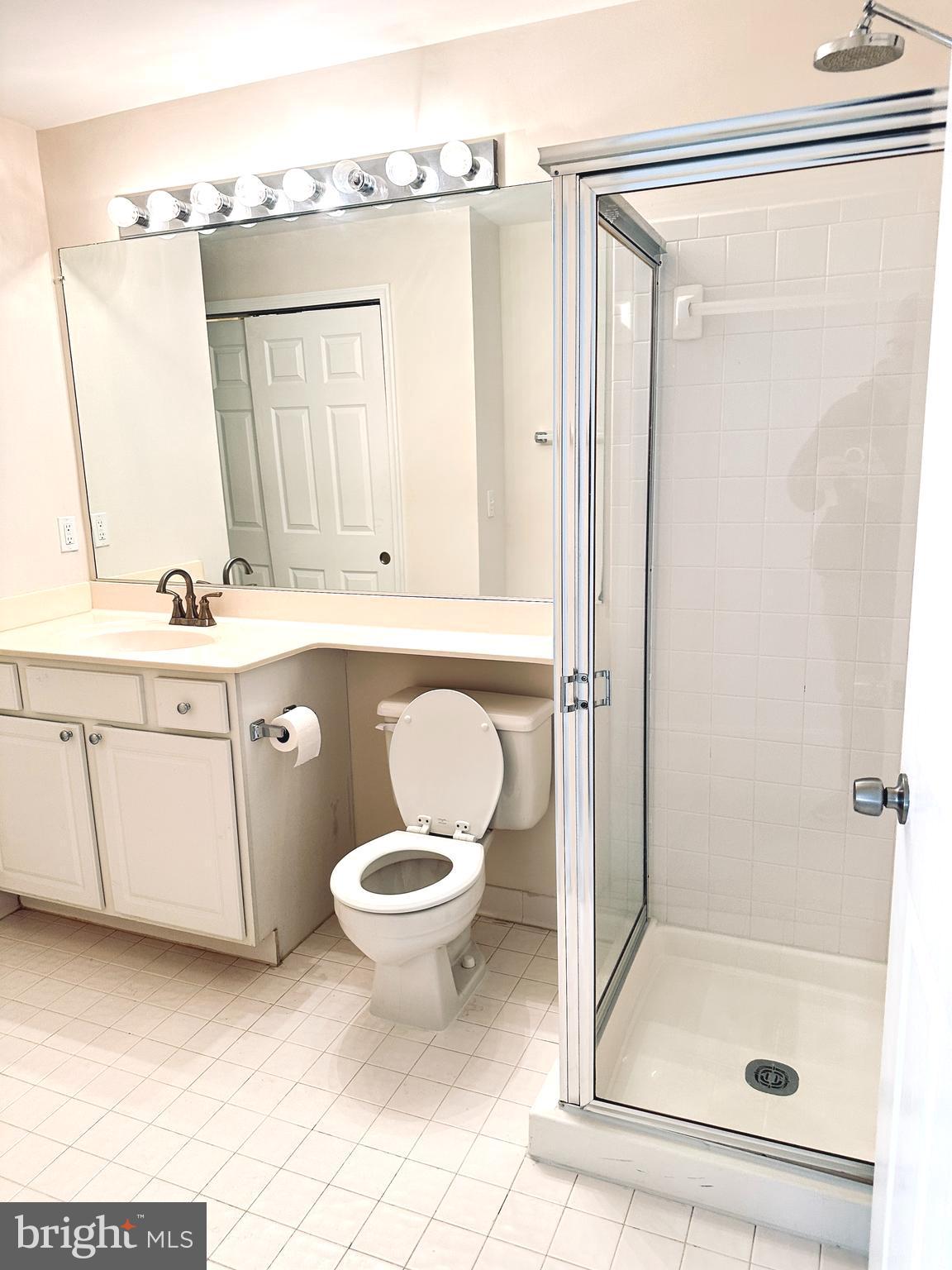 119 Timberbrook Lane, Unit 201 Gaithersburg, MD 20878 - Photo 17 of 18