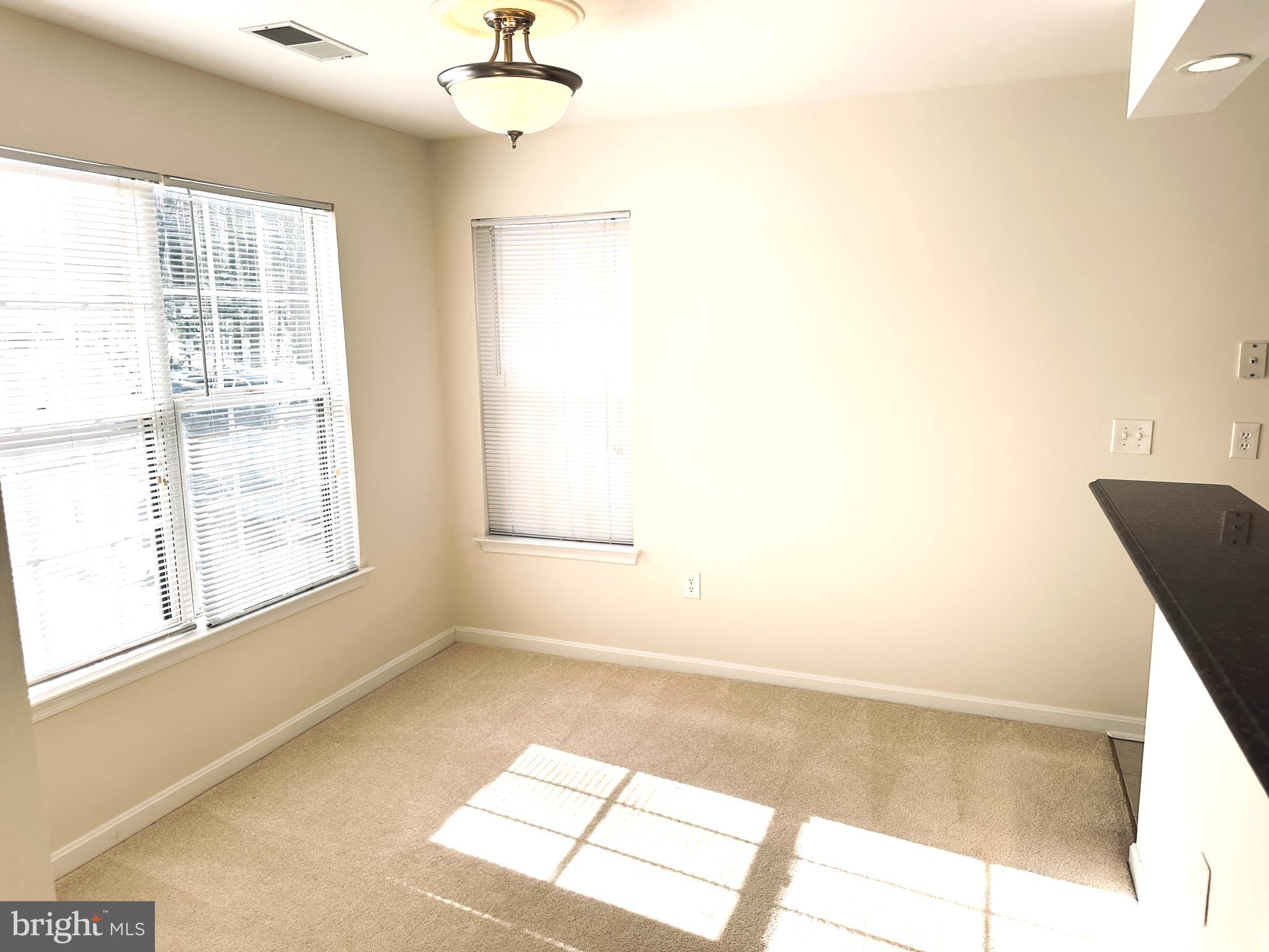 119 Timberbrook Lane, Unit 201 Gaithersburg, MD 20878 - Photo 5 of 18