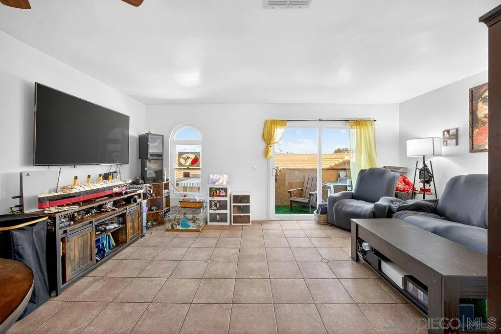 10810 Riderwood Terrace, Unit C Santee, CA 92071 - Photo 14 of 37