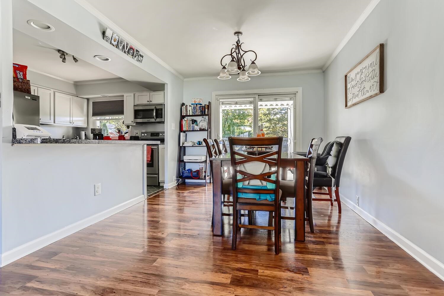 520 Sheridan Road Evansville, IN 47710 - Photo 8 of 29 Gallery Image 8