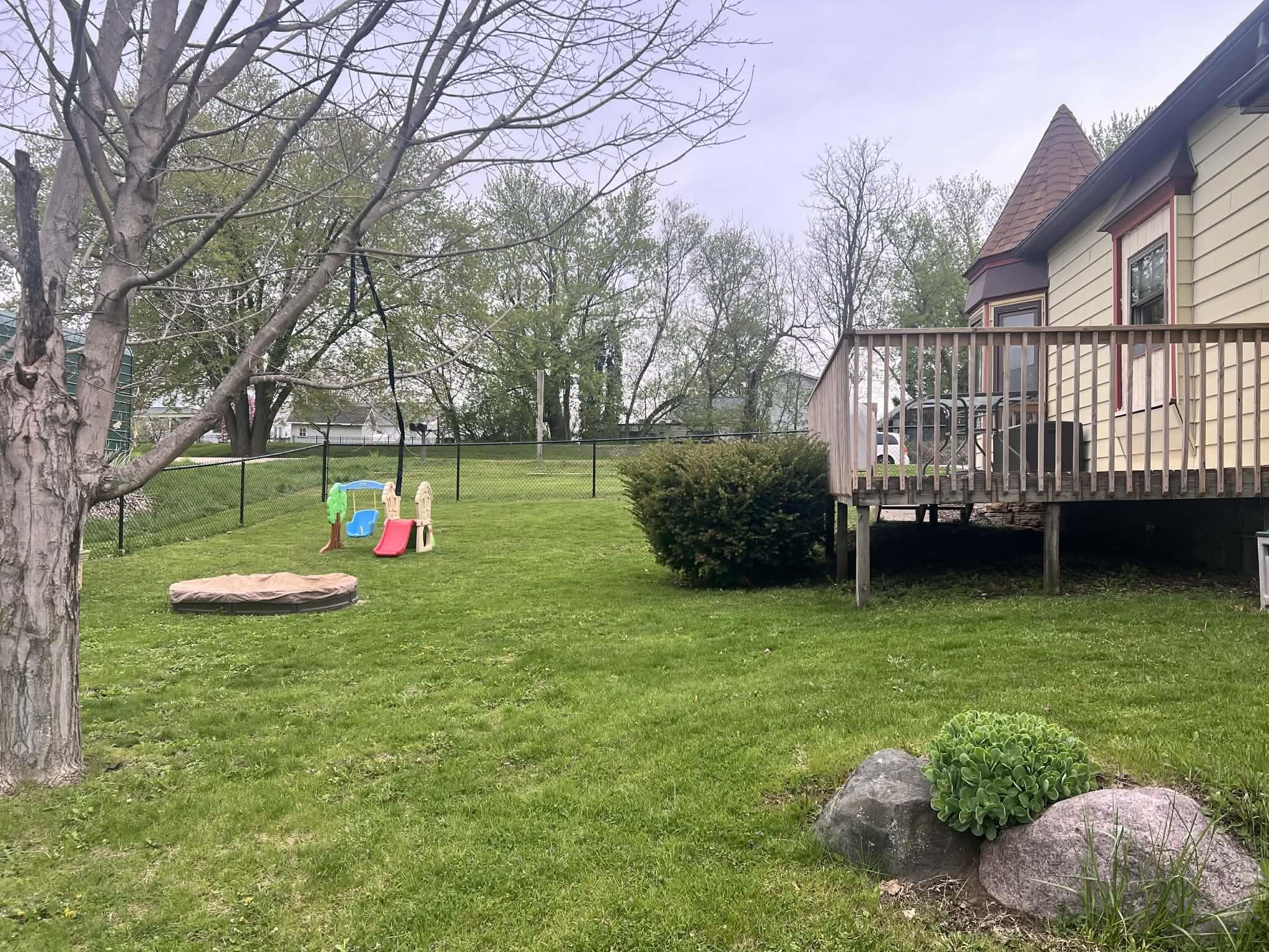 203 Main Street Ridgeway, WI 53582 - Photo 3 of 46