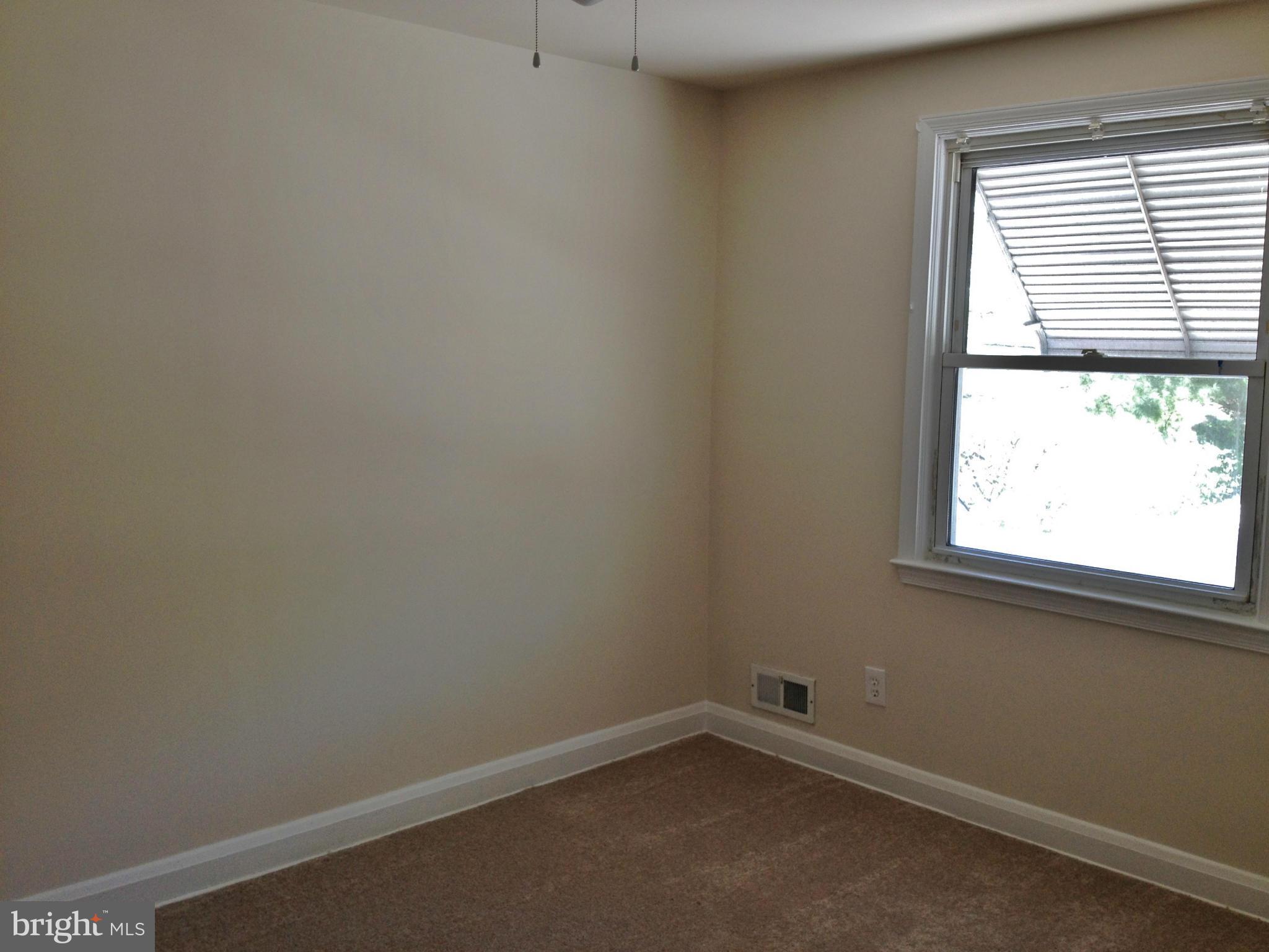 1816 Ellinwood Road Baltimore, MD 21237 - Photo 4 of 12 Bedroom