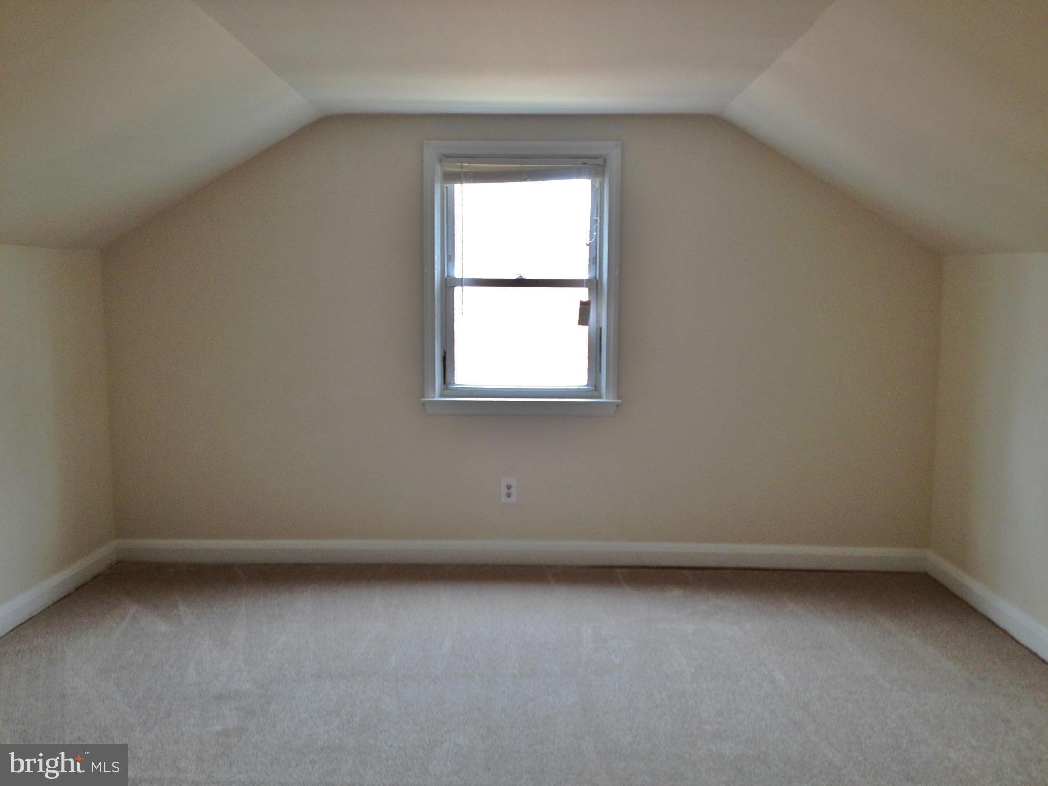 1816 Ellinwood Road Baltimore, MD 21237 - Photo 7 of 12 Bedroom