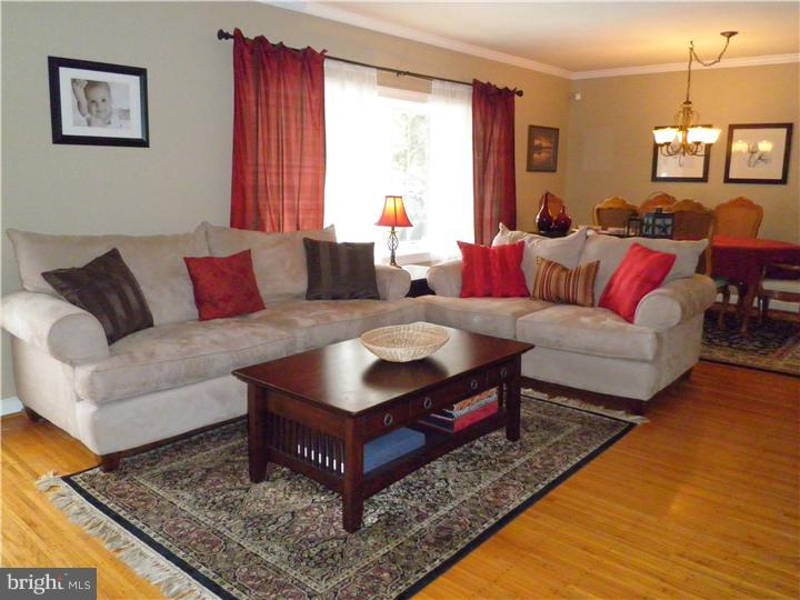 210 South Brookfield Road Cherry Hill, NJ 08034 - Photo 2 of 18 Gallery Image 2