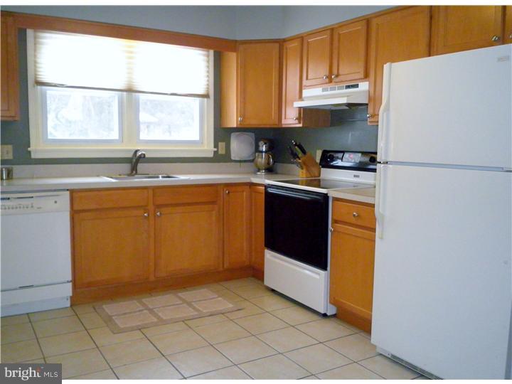 210 South Brookfield Road Cherry Hill, NJ 08034 - Photo 10 of 18 Gallery Image 10