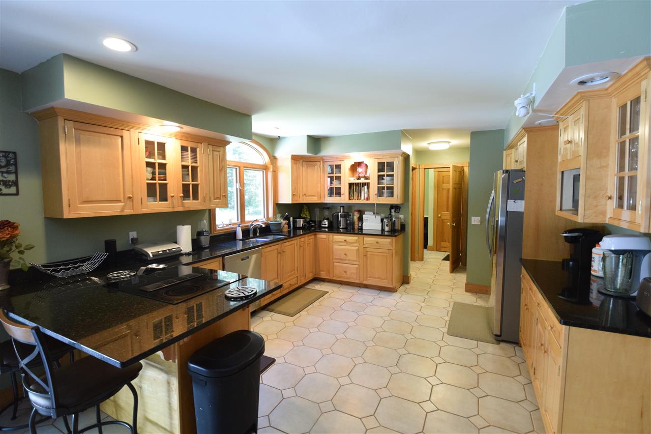 716 Waller Road Georgia, VT 05468 - Photo 7 of 26