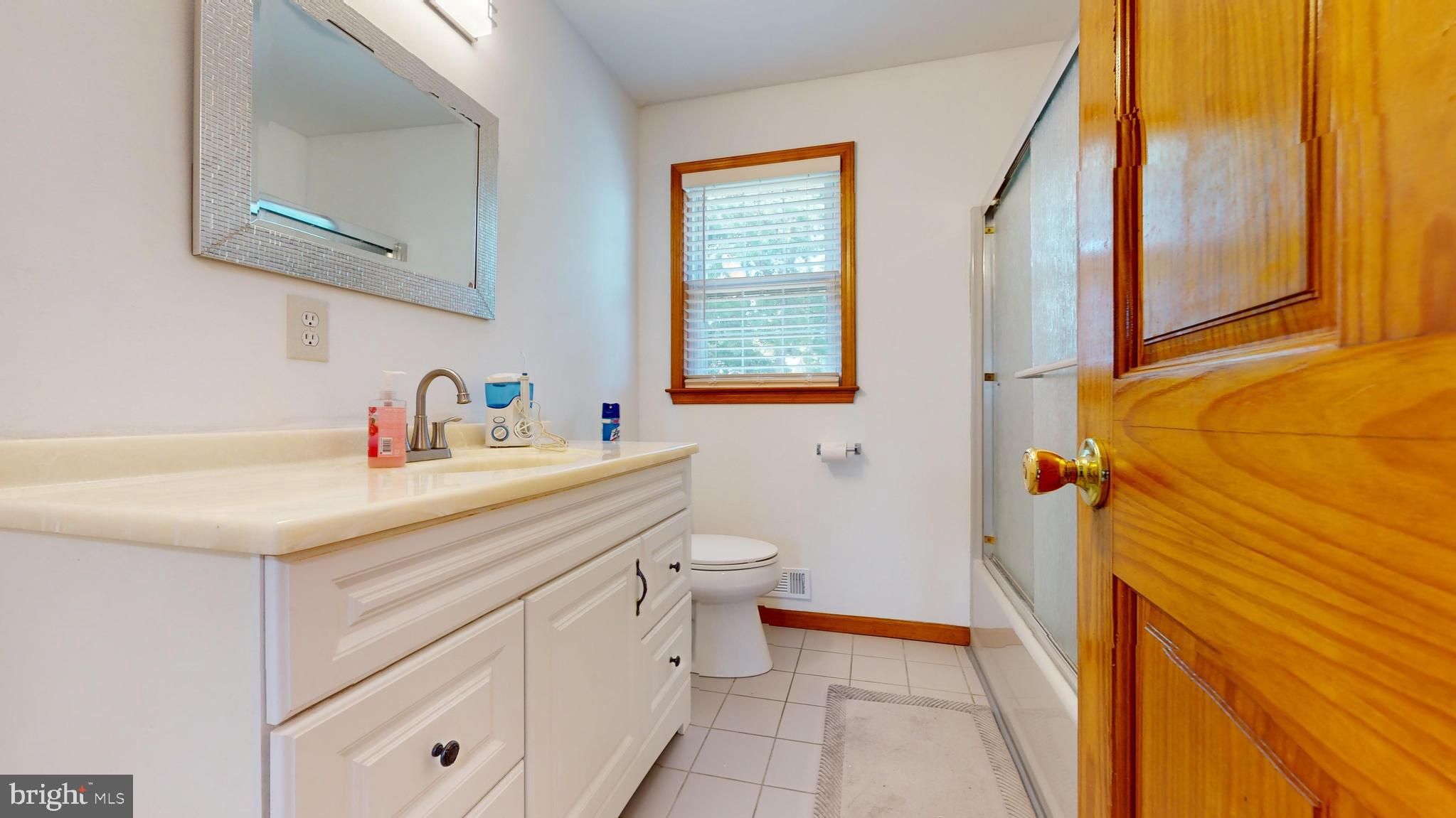 144 Leeward Road Manahawkin, NJ 08050 - Photo 20 of 43