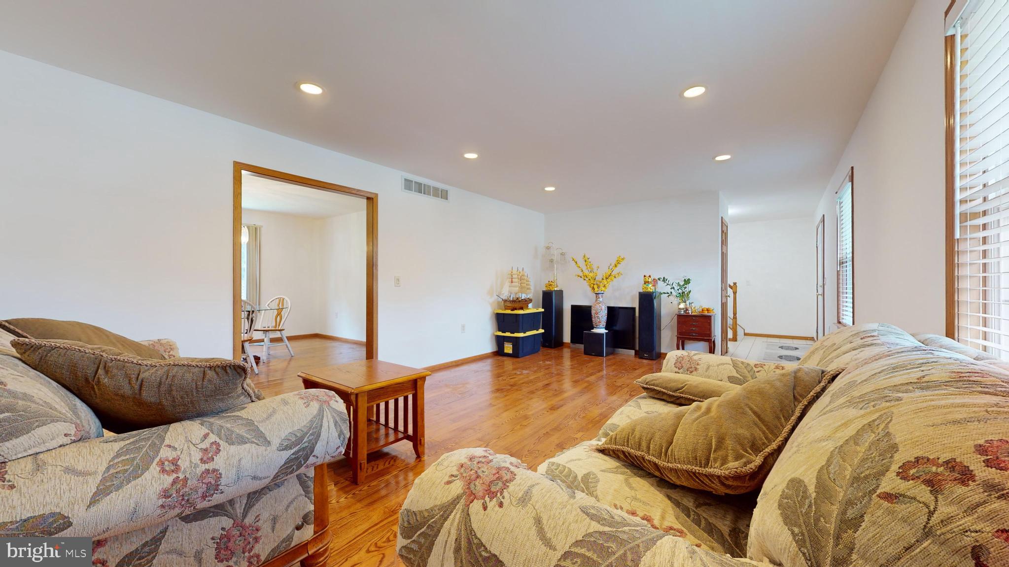 144 Leeward Road Manahawkin, NJ 08050 - Photo 5 of 43