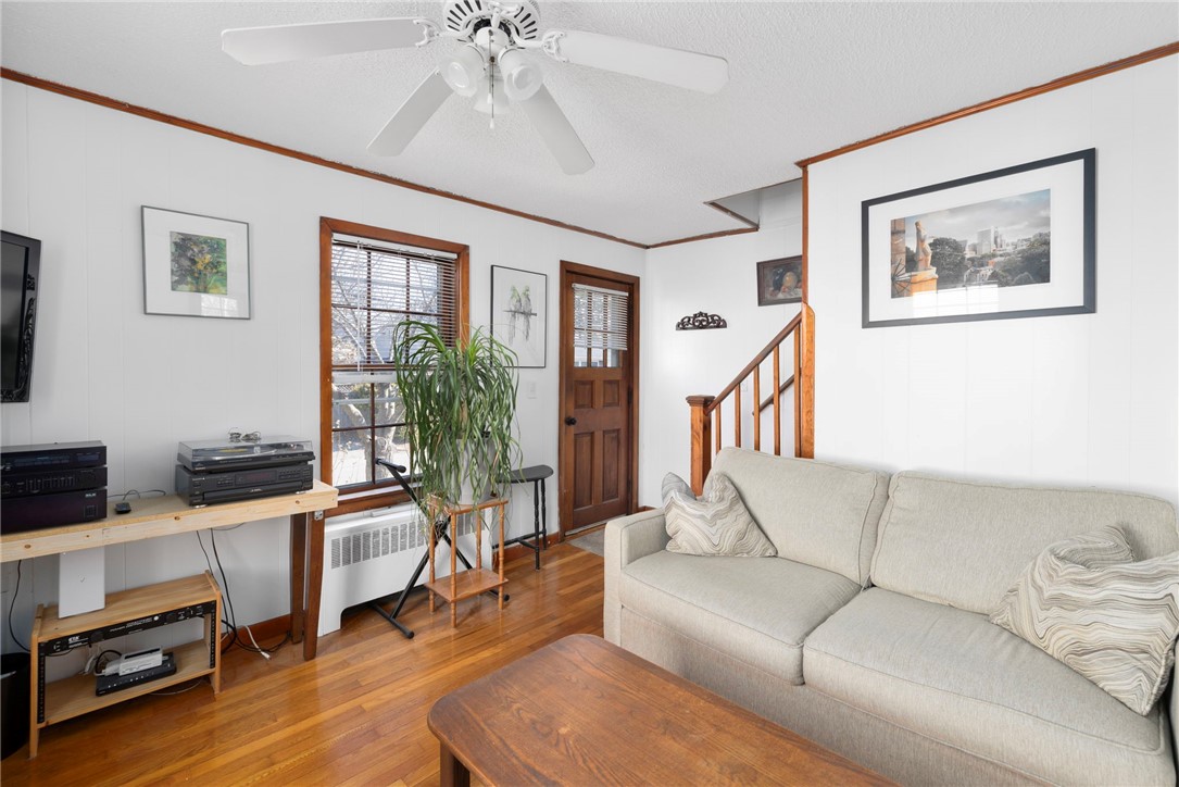 15 11th Street Providence, RI 02906 - Photo 5 of 11