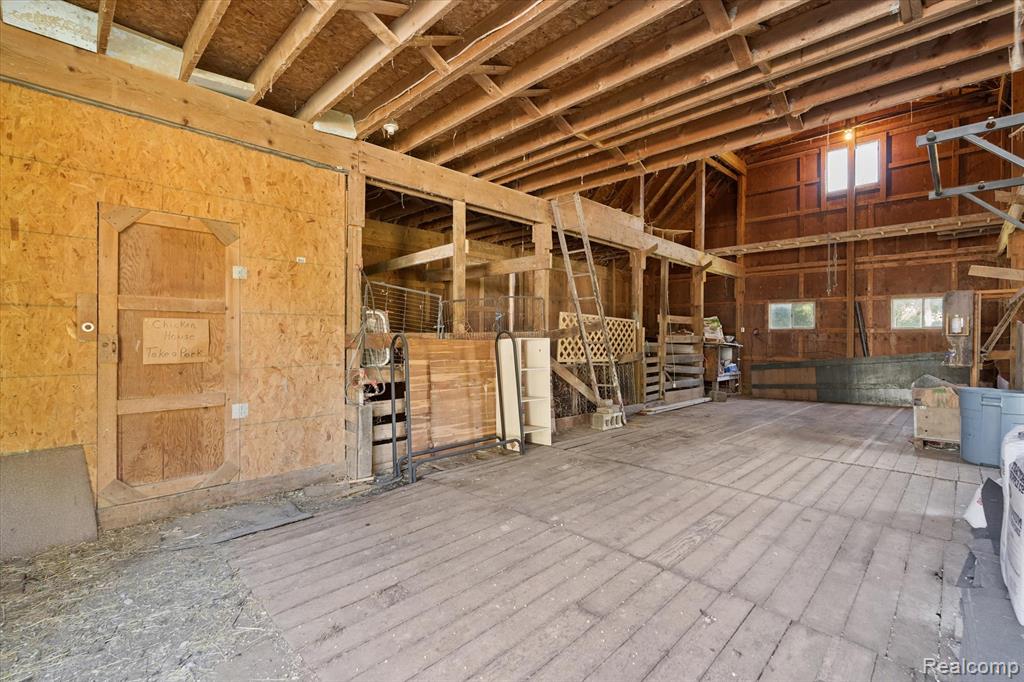 2860 East Coon Lake Road Howell, MI 48843 - Photo 29 of 43