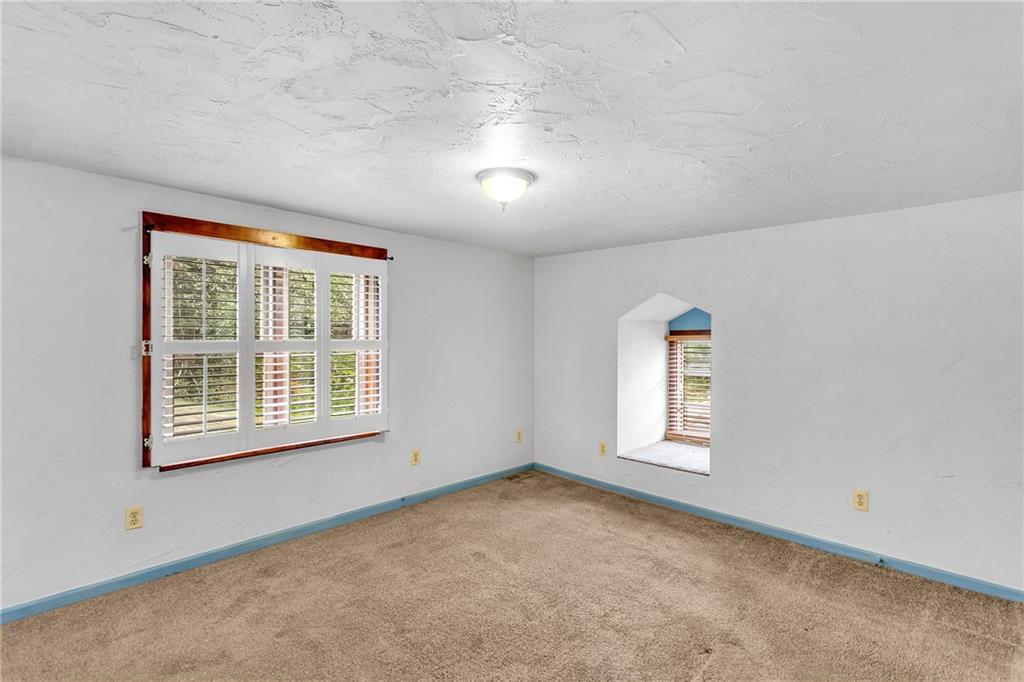 2665 Berlin Farm Road Export, PA 15632 - Photo 32 of 39 an empty room with a window