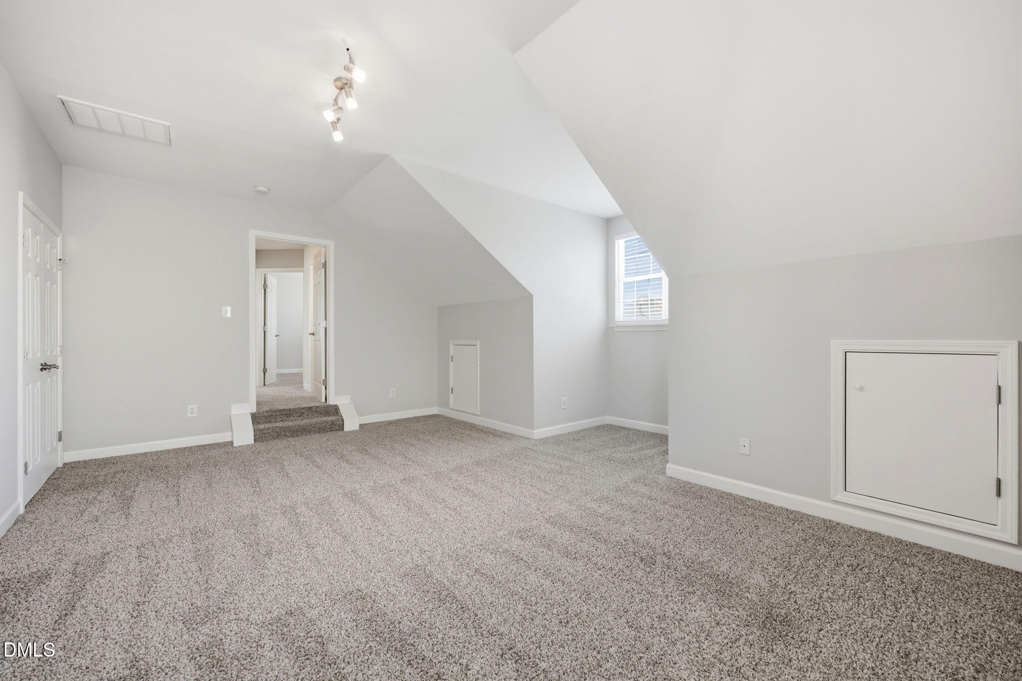 5337 Glass Ridge Road Raleigh, NC 27616 - Photo 29 of 56
