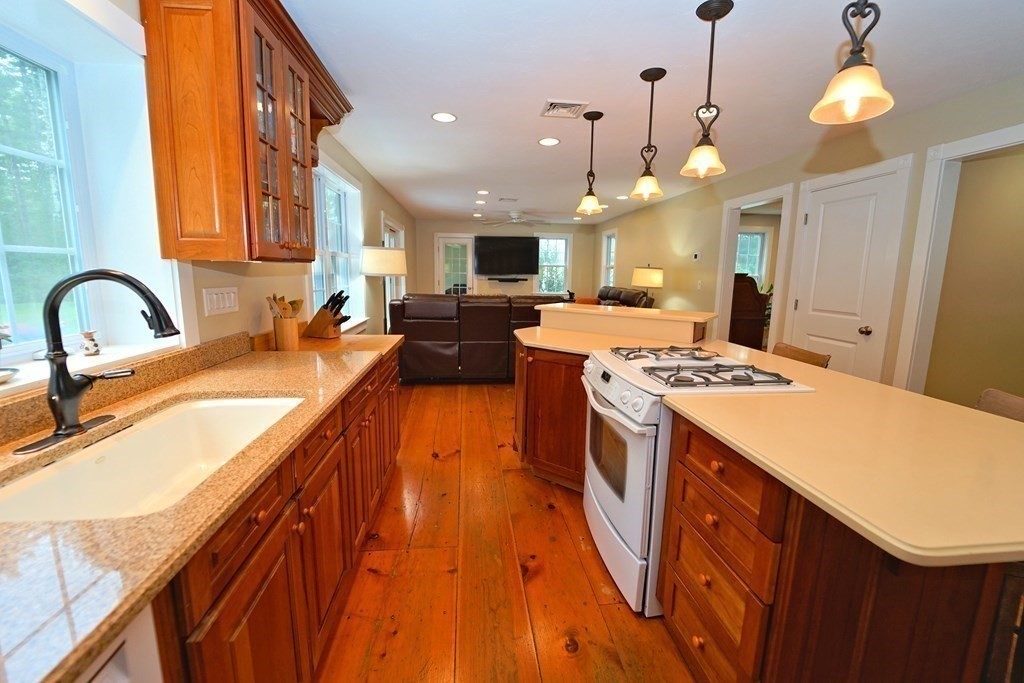 80 Boot Pond Road Plymouth, MA 02360 - Photo 5 of 42 Gallery Image 5