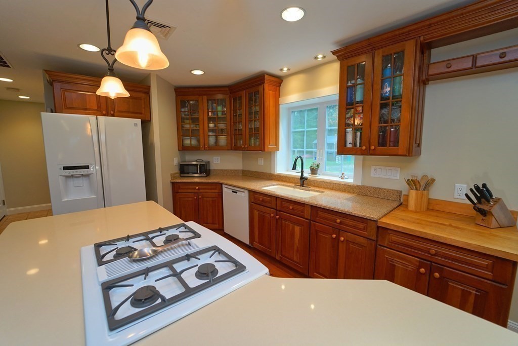 80 Boot Pond Road Plymouth, MA 02360 - Photo 9 of 42 Gallery Image 9