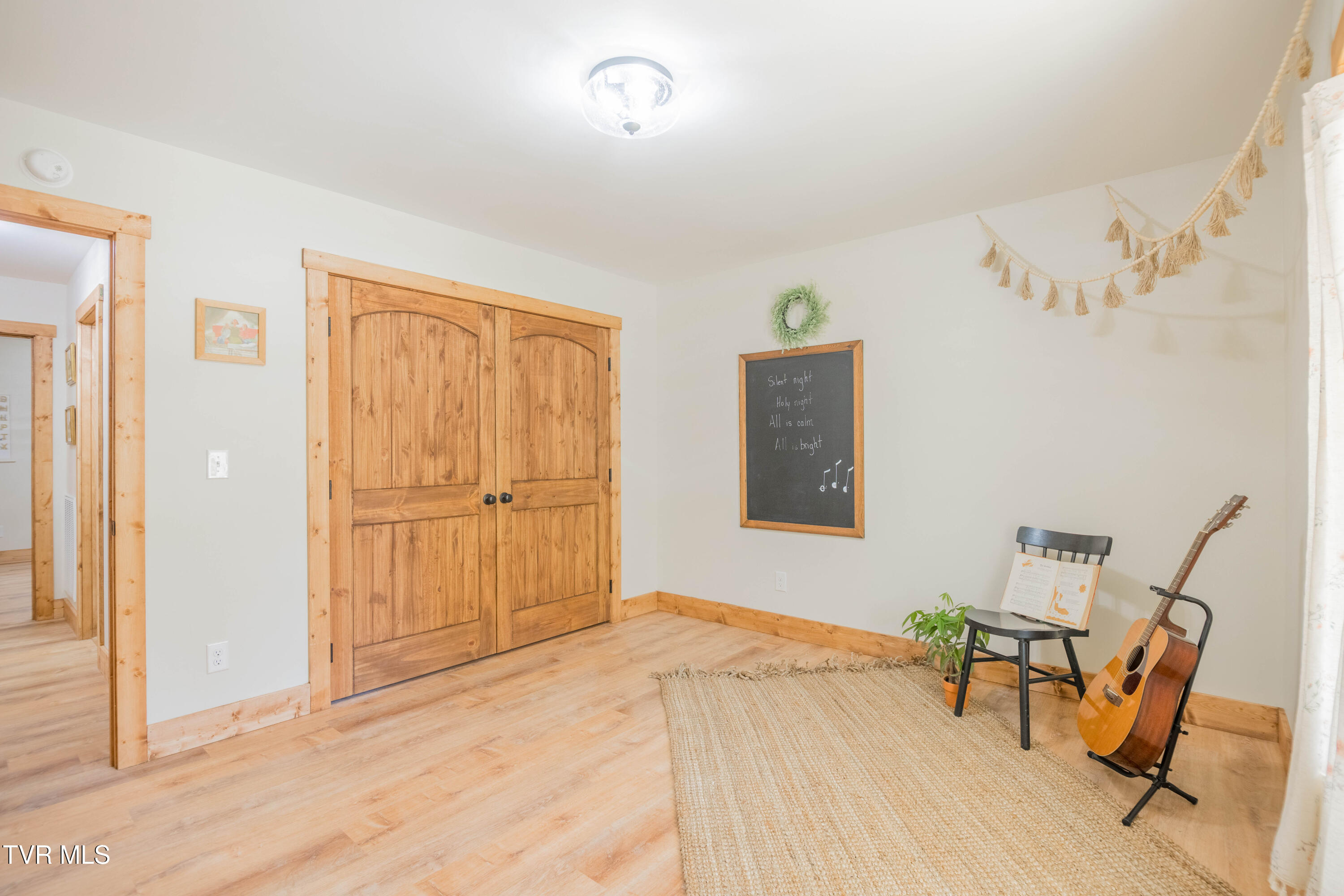 350 Possum Creek Road Greeneville, TN 37743 - Photo 12 of 34 087A0556-HDR