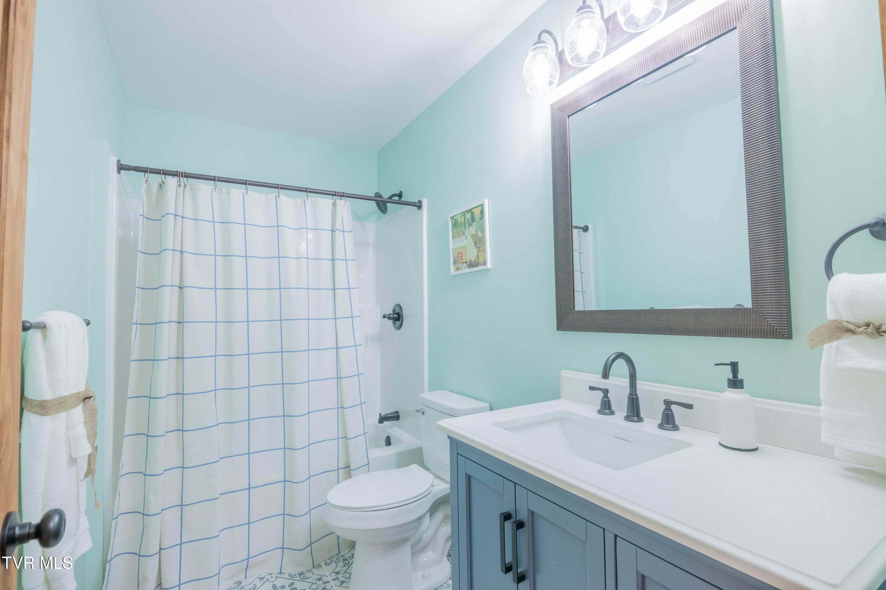 350 Possum Creek Road Greeneville, TN 37743 - Photo 14 of 34 087A0562-HDR