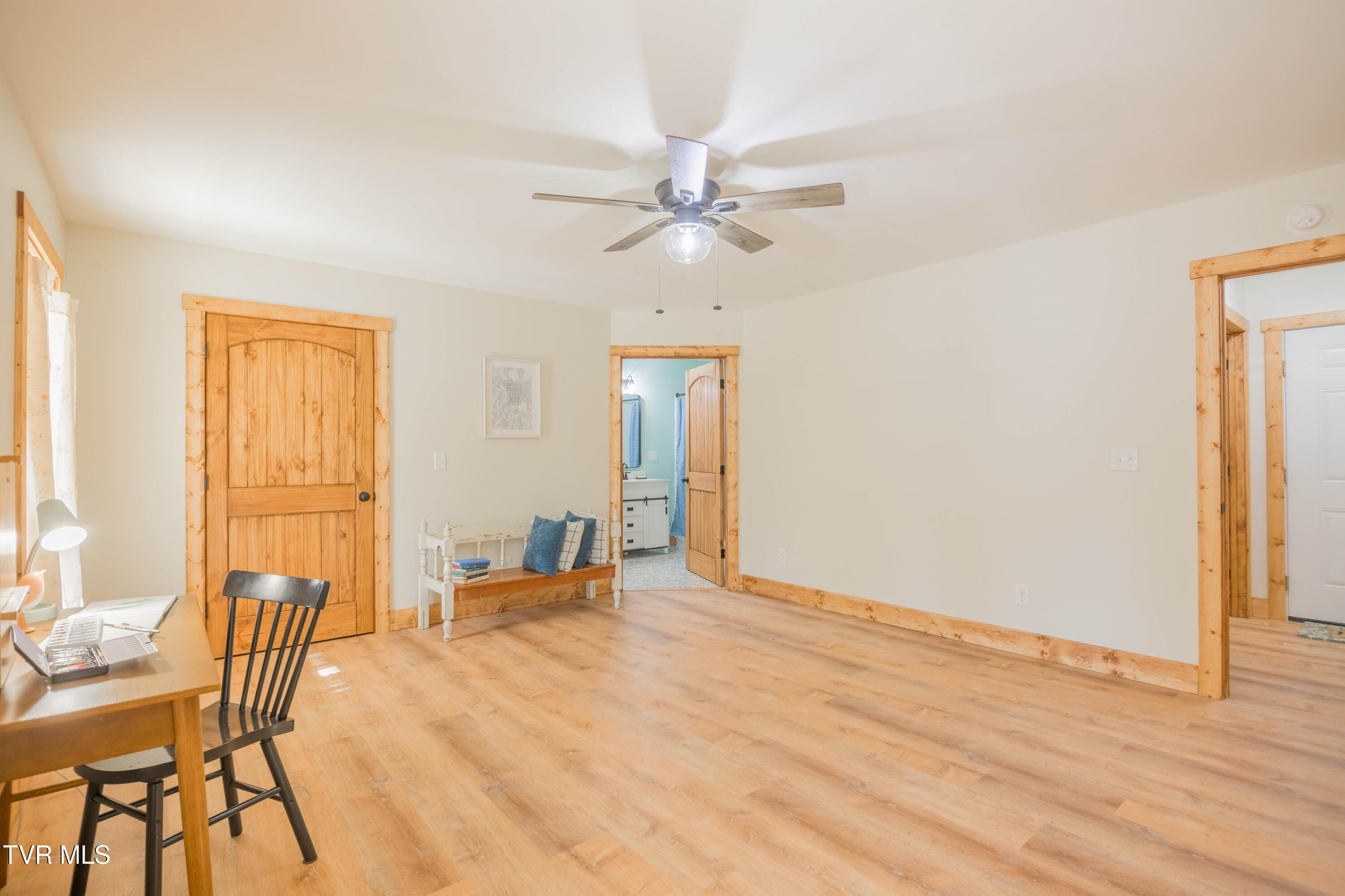 350 Possum Creek Road Greeneville, TN 37743 - Photo 18 of 34 087A0580-HDR