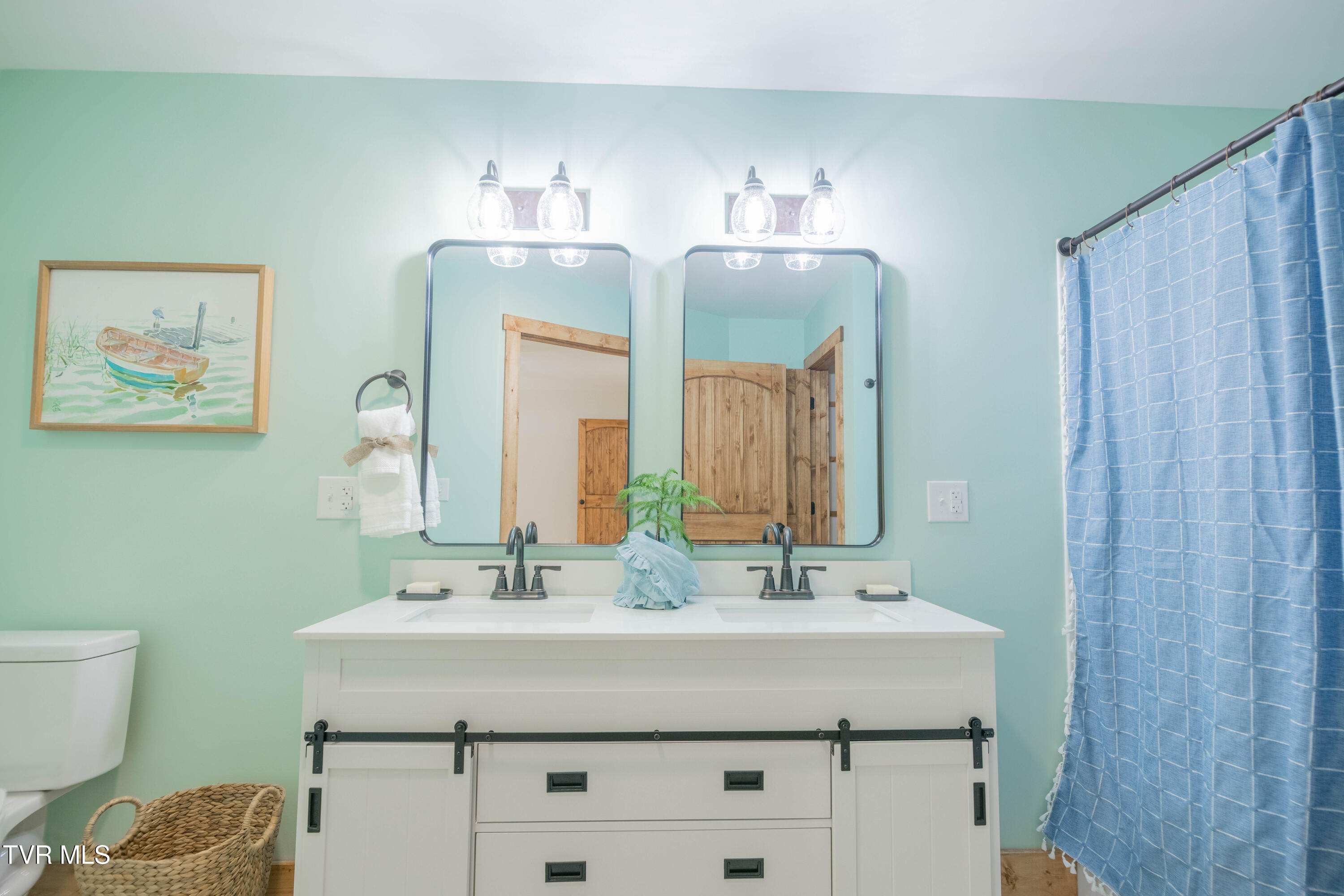 350 Possum Creek Road Greeneville, TN 37743 - Photo 20 of 34 087A0592-HDR