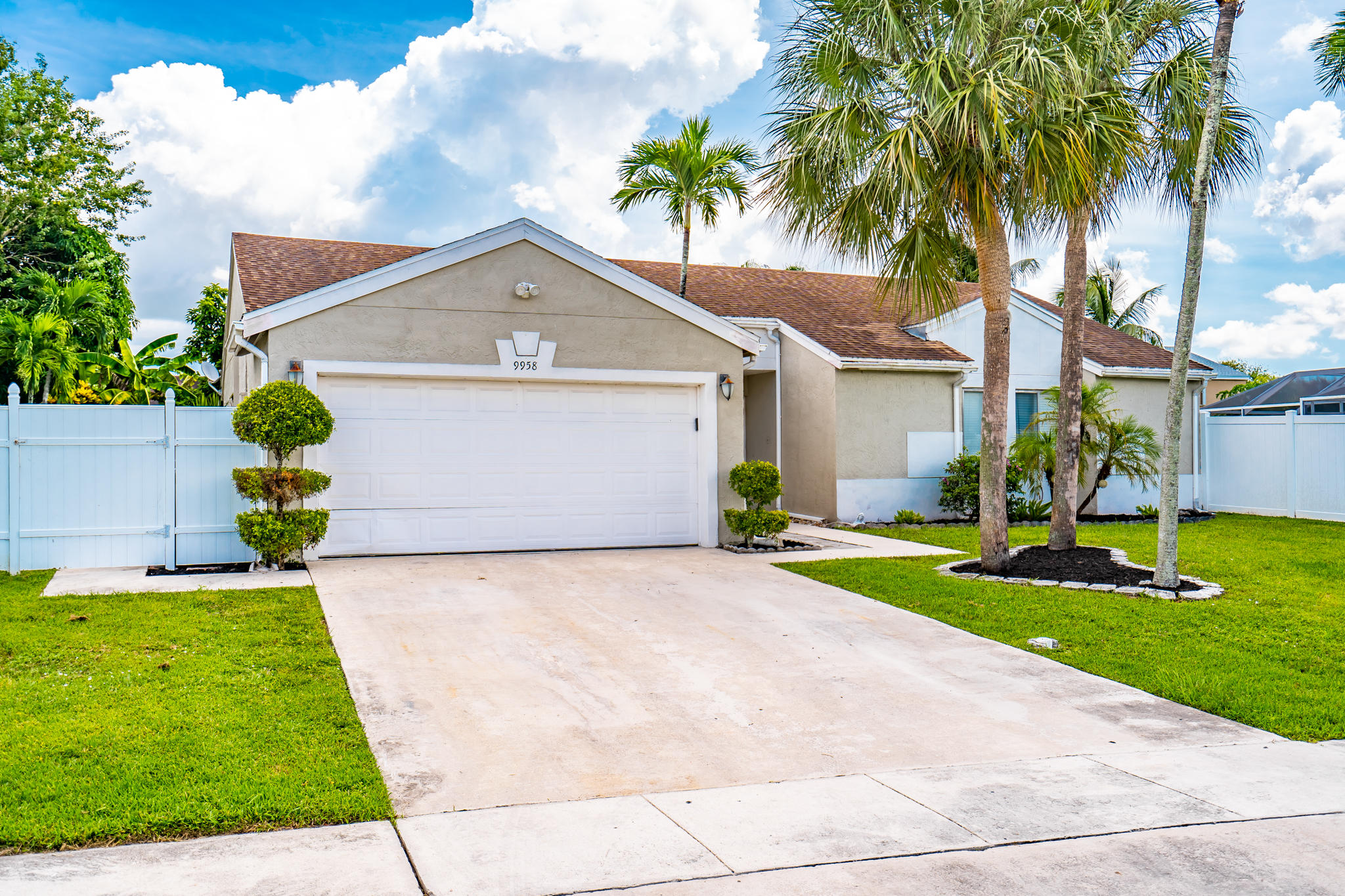 9958 Robins Nest Road Boca Raton, FL 33496 - Photo 15 of 50 DSC00762