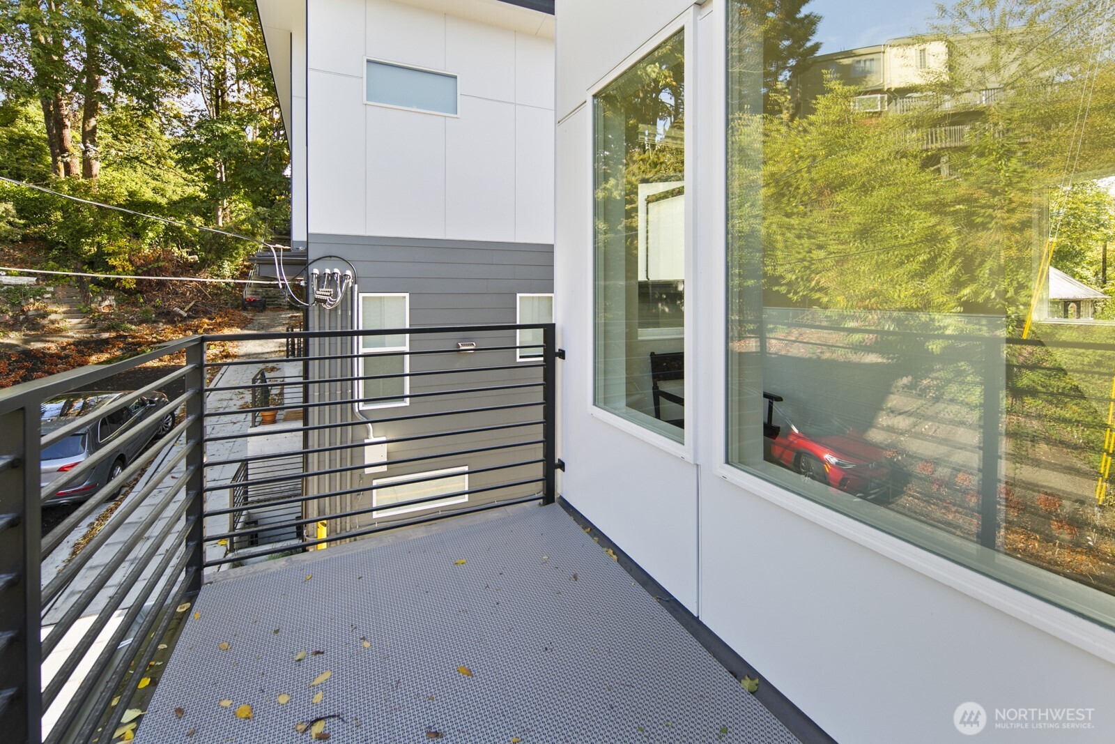 2805 South Grand Street Seattle, WA 98144 - Photo 23 of 31 a view of a balcony with an outdoor space