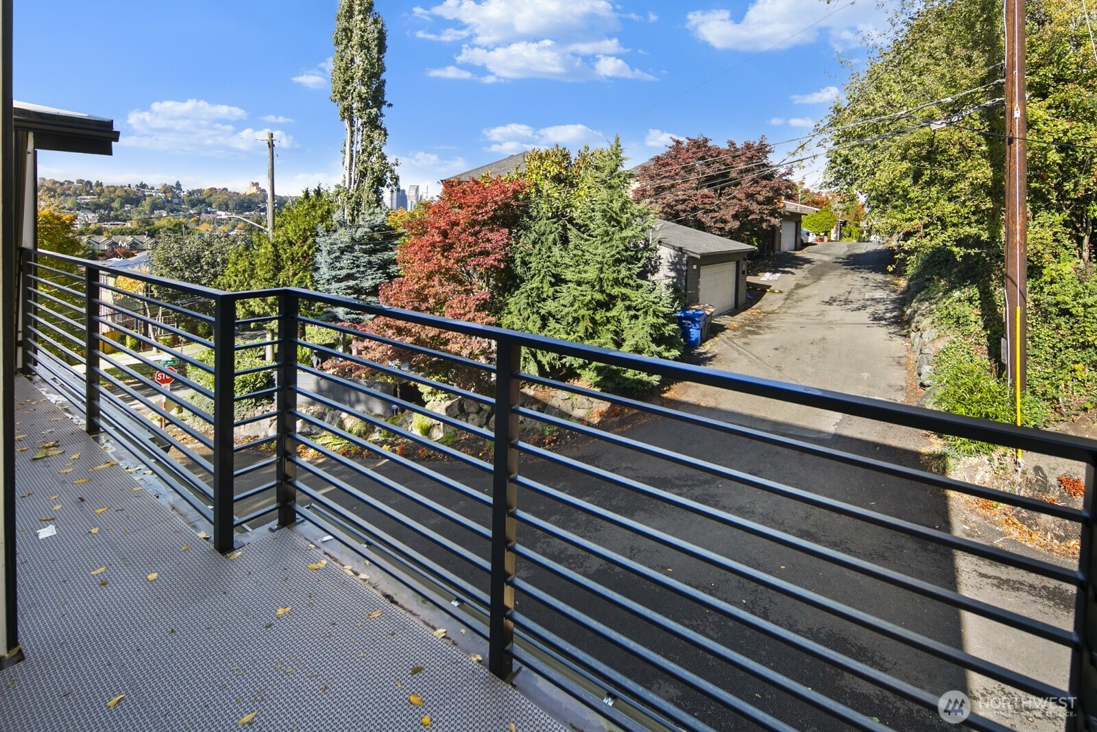 2805 South Grand Street Seattle, WA 98144 - Photo 24 of 31 a view of a balcony with city view