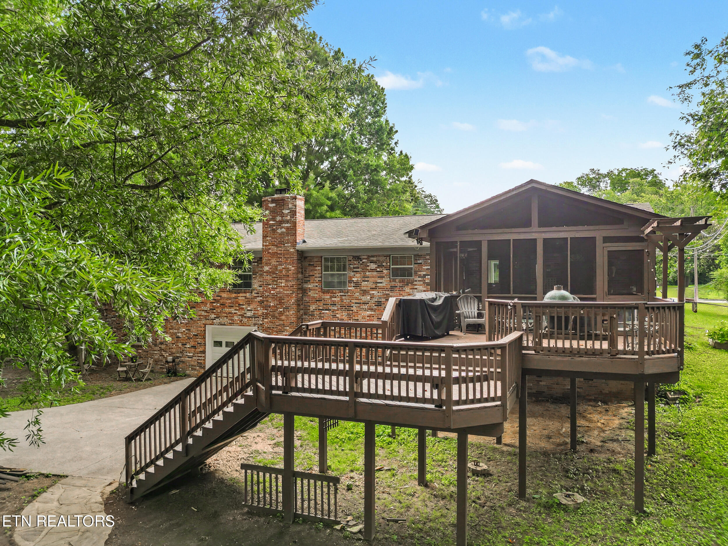 874 West Cunningham Street Alcoa, TN 37701 - Photo 44 of 58 45_dji_0020