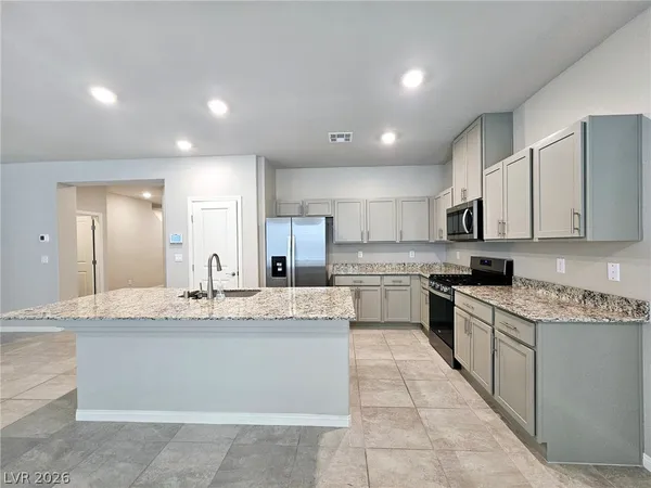 $2,650 | 5409 White Butterfly Street, Las Vegas, NV 89113