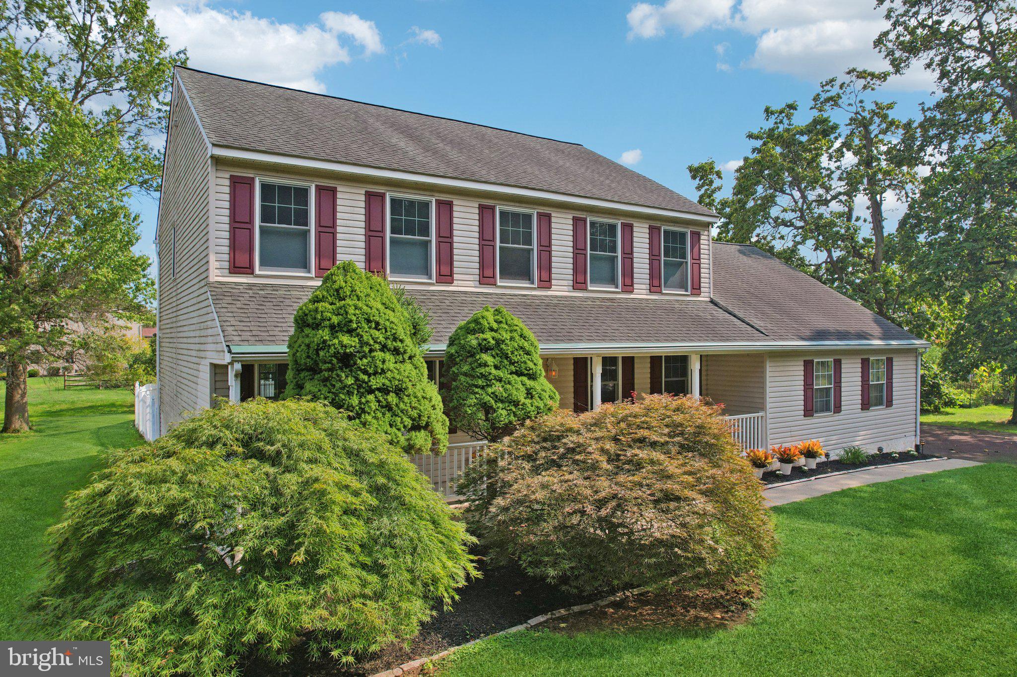 821 West Orvilla Road Hatfield, PA 19440 - Photo 49 of 64 a front view of house with yard and green space