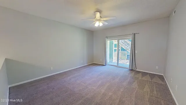 $1,525 | 4613 McClelland Drive, Unit F104, Wilmington, NC 28405