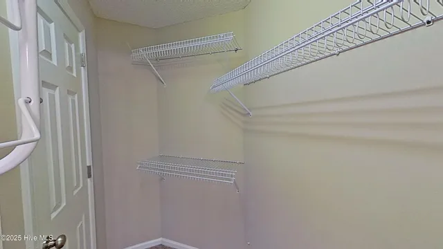 $1,525 | 4613 McClelland Drive, Unit F104, Wilmington, NC 28405