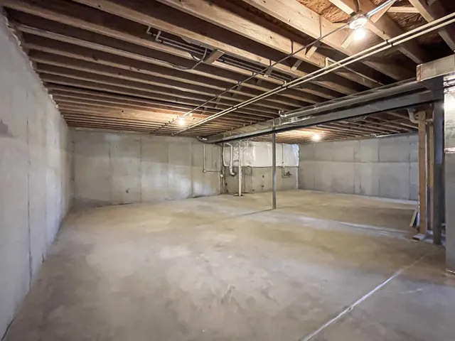 a view of empty room