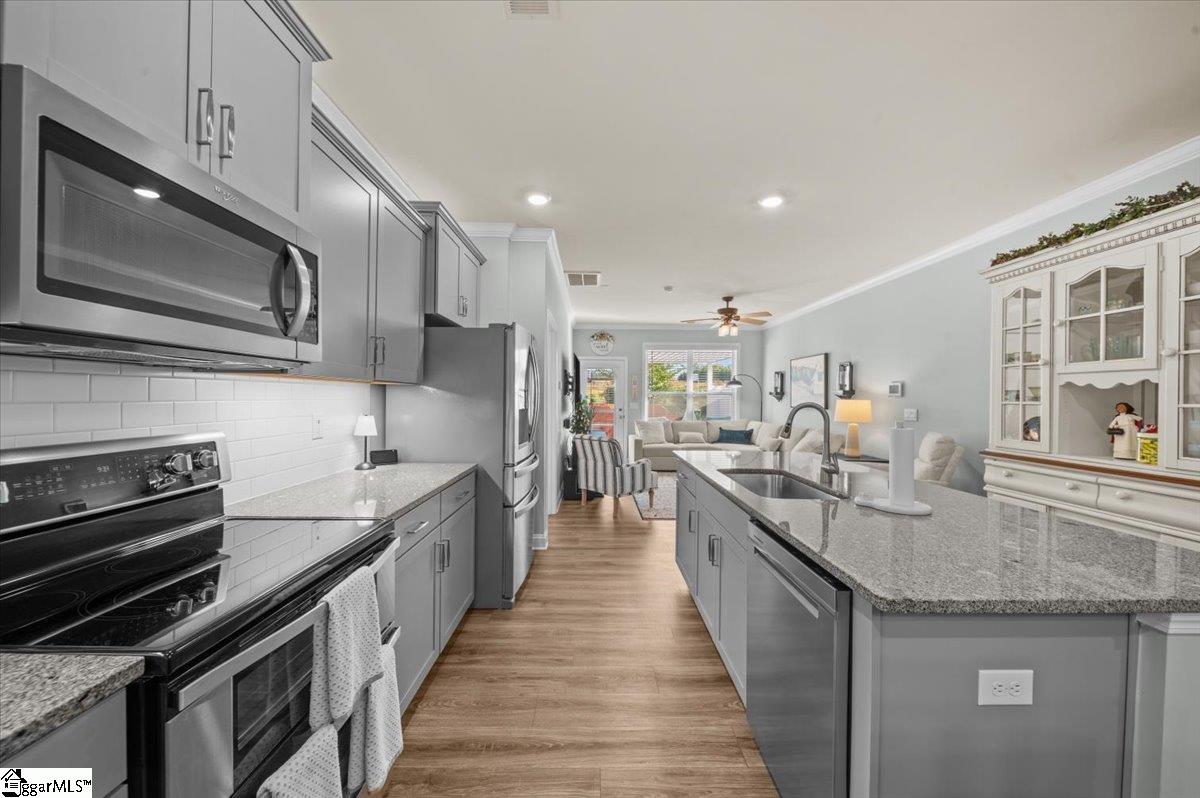 525 Yellow Fox Road Greer, SC 29650 - Photo 8 of 42 Gallery Image 8
