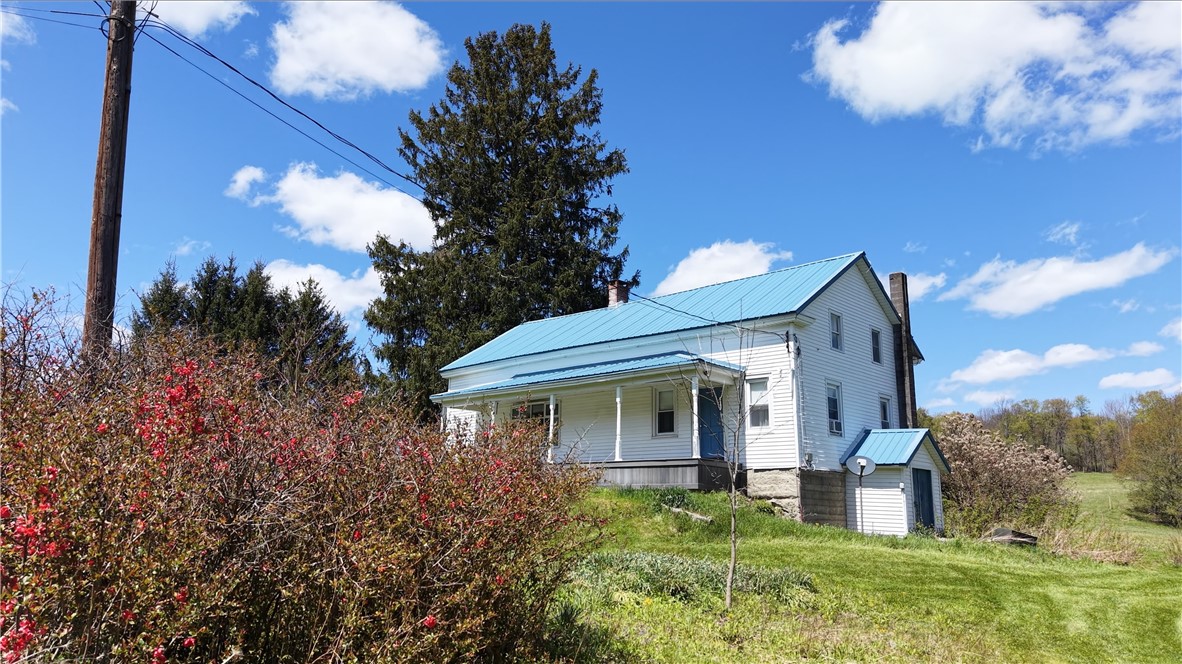 328 Miller Road Pittsfield, NY 13411 - Photo 5 of 50